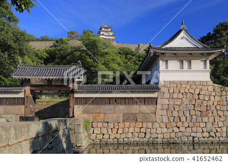 Kagawa prefecture Marugame City "Marugamei Castle" Major two gates, major gates and castle tower (existing tower) Kagawa prefecture Marugame City "Marugamei Castle" Major two gates, major gates and castle tower (existing tower) 41652462