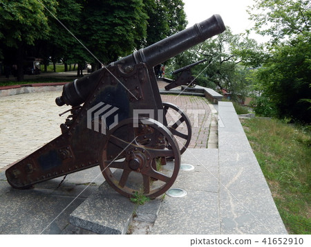 Sights of the cannon of Chernigov Sights of the cannon of Chernigov 41652910