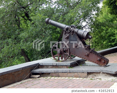Sights of the cannon of Chernigov 41652913