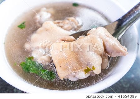 台灣小攤位花生豬腳湯花生豬腳湯 41654089