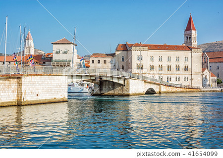 Old town Trogir, Croatia, travel destination Old town Trogir, Croatia, travel destination 41654099
