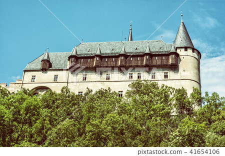 Gothic castle Karlstejn, old filter Gothic castle Karlstejn, old filter 41654106