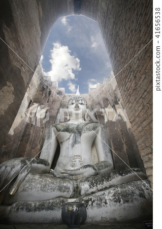 Ancient marvellous stone buddha statue blue sky 41656538