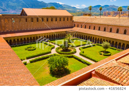 View of the cloister of the Santa Maria Nuova  41656824