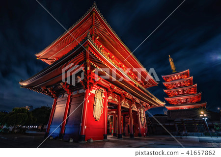 Sensoji is an ancient Buddhist temple at night Sensoji is an ancient Buddhist temple at night 41657862