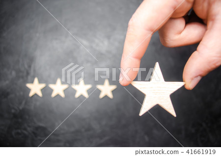 the evaluation of critics and visitors.  41661919