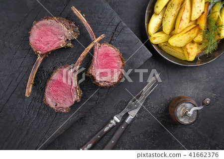 Steak, point, roast, wagyu Steak, point, roast, wagyu 41662376