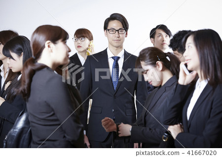 很多商務人士 很多商務人士 41667020