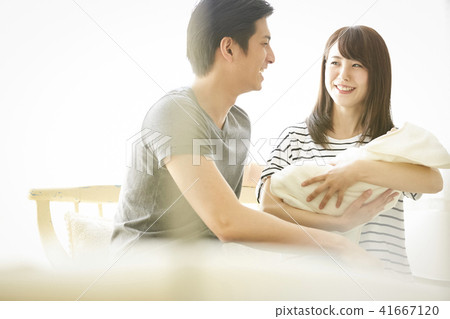 嬰兒撫養孩子 嬰兒撫養孩子 41667120