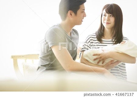 嬰兒撫養孩子 41667137