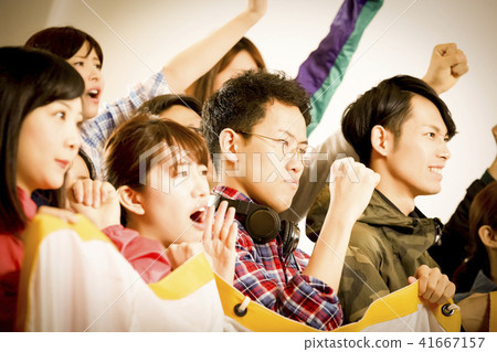 Men and women rise Men and women rise 41667157