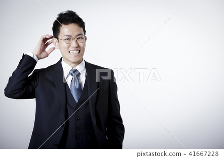Businessman portrait 41667228
