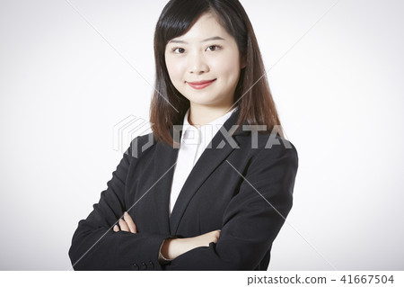 Business woman portrait 41667504