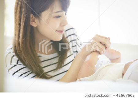 嬰兒撫養孩子 嬰兒撫養孩子 41667602