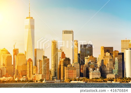 View from the water, from Hudson bay  41670884