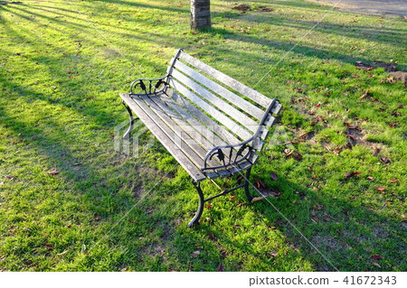Bench Bench 41672343