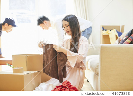 夫妻搬家 夫妻搬家 41673858