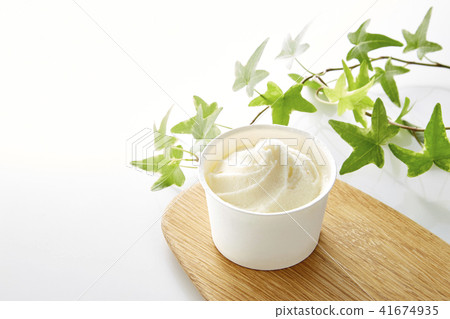 cup ice, vanilla, vanilla ice cream 41674935