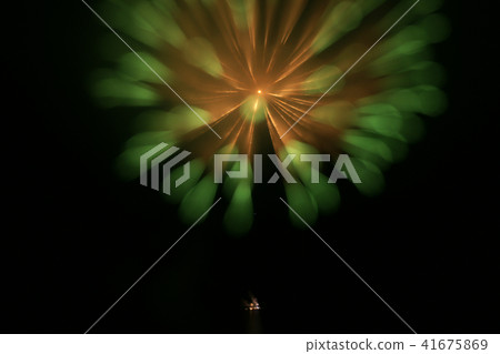 Walking the four seasons Summer fireworks Walking the four seasons Summer fireworks 41675869