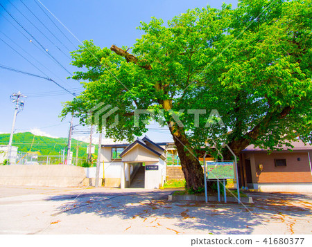 Shinanomori station 41680377