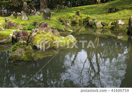 The garden of the Kitajima masterpiece ruins The garden of the Kitajima masterpiece ruins 41680759