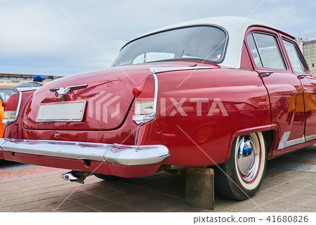 Old Russian Executive car  41680826