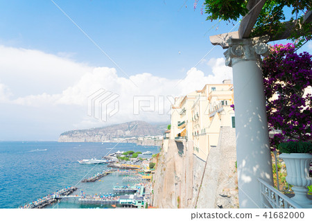 Sorrento, southern Italy Sorrento, southern Italy 41682000