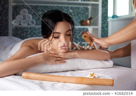 young woman in spa salon. young woman in spa salon. 41682014
