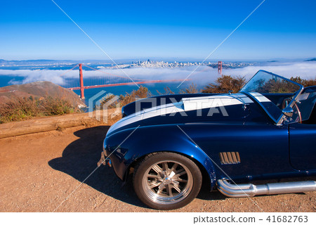 Vintage sport car San Francisco Golden Gate bridge 41682763
