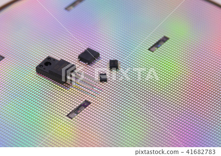 Object image Object image 41682783