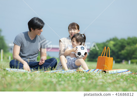 Family image 41686812