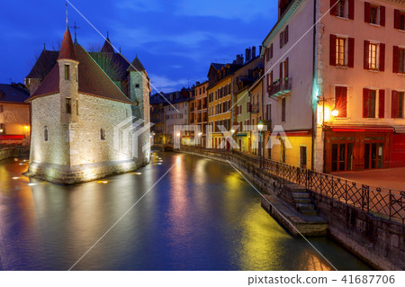 Annecy. Old city on the sunset. 41687706