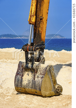 Yellow excavator Yellow excavator 41688715
