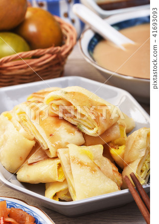 Egg pancake Egg pancake 41693093