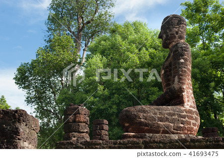 Wat Singha Historical Park in Thailand 41693475