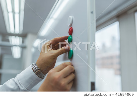 商業場景 41694069