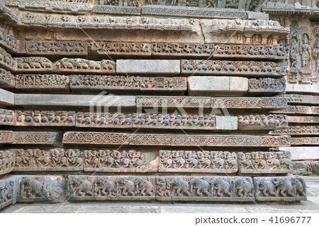 Friezes of animals, Kedareshwara temple, Halebidu 41696777