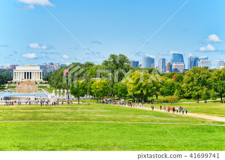Washington, USA, Washington district- Rosslyn. 41699741