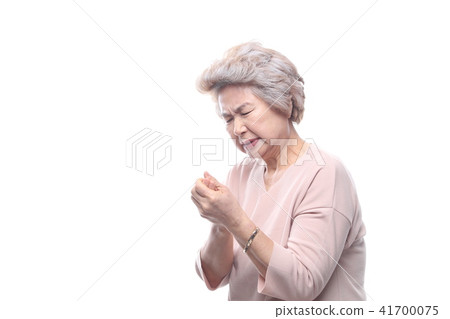 亞洲女性的面部表情,高級,中年,老人,祖母,特寫,疼痛,疾病,悲傷,疼痛,健康 亞洲女性的面部表情,高級,中年,老人,祖母,特寫,疼痛,疾病,悲傷,疼痛,健康 41700075