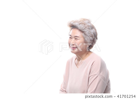 Asian woman's facial expression, senior, middle-aged, elderly, grandmother, close-up, laughing, happiness, emotion, health 41701254