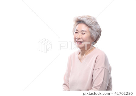 Asian woman's facial expression, senior, middle-aged, elderly, grandmother, close-up, laughing, happiness, emotion, health 41701280