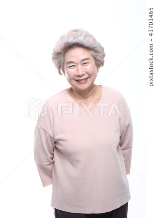 Asian woman's facial expression, senior, middle-aged, elderly, grandmother, close-up, laughing, happiness, emotion, health Asian woman's facial expression, senior, middle-aged, elderly, grandmother, close-up, laughing, happiness, emotion, health 41701465