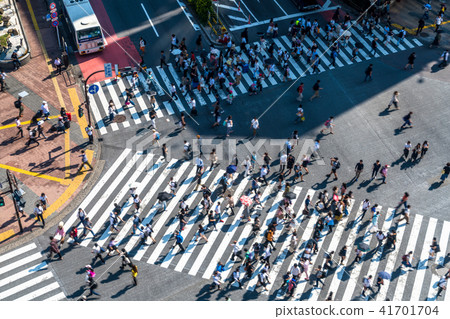 "Tokyo" Shibuya Ekimae · Scramble intersection "Overhead" "Tokyo" Shibuya Ekimae · Scramble intersection "Overhead" 41701704