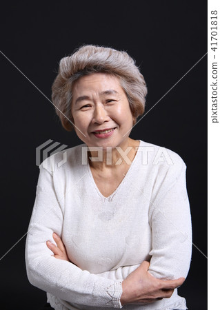 Asian woman's facial expression, senior, middle-aged, elderly, grandmother, close-up, laughing, happiness, emotion, health Asian woman's facial expression, senior, middle-aged, elderly, grandmother, close-up, laughing, happiness, emotion, health 41701818