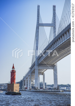 [Yokohama Bay Bridge] 41703917