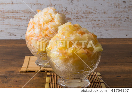 Shaved ice in Asia Shaved ice that Asian fruit Shaved ice in Asia Shaved ice that Asian fruit 41704197