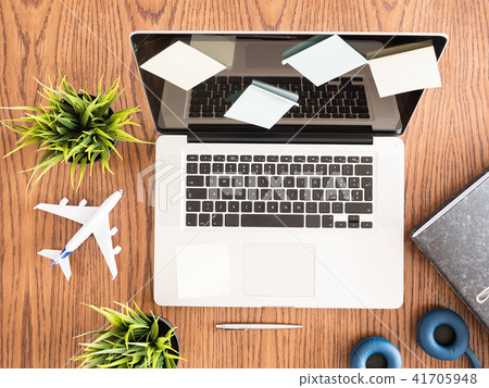 top view of business man laptop 41705948