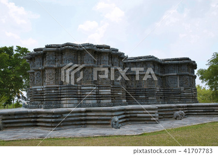 Kedareshwara Temple, Halebid, Karnataka  41707783