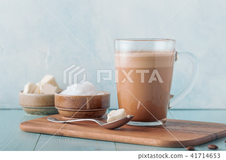 Bulletproof coffee, blended with organic  butter 41714653