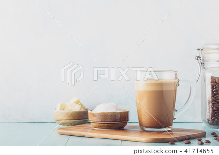 Bulletproof coffee, blended with organic  butter 41714655